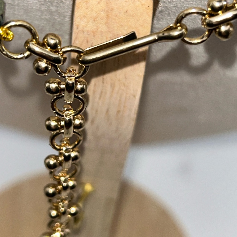 Green snake design necklace - Picture 4 of 4